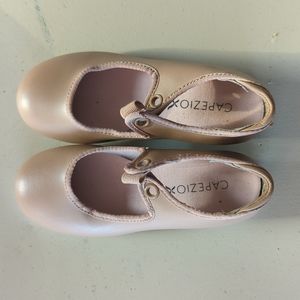 Girls tap shoes size 9